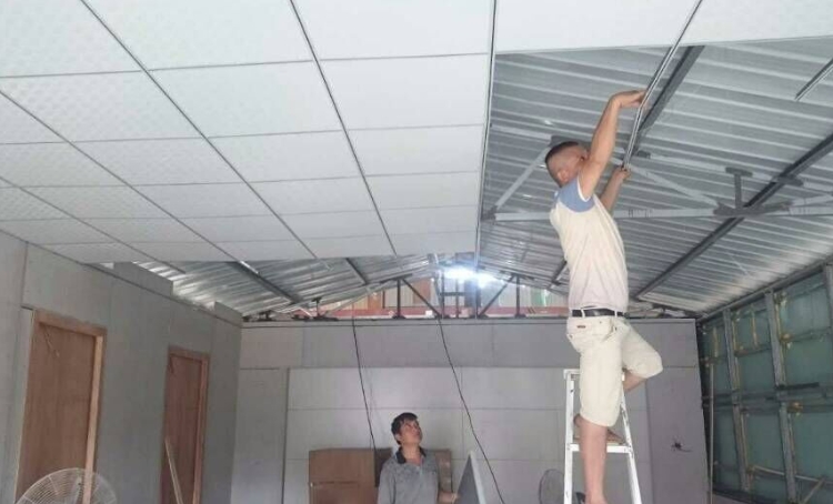 玻璃棉板可以直接貼在天花板嗎